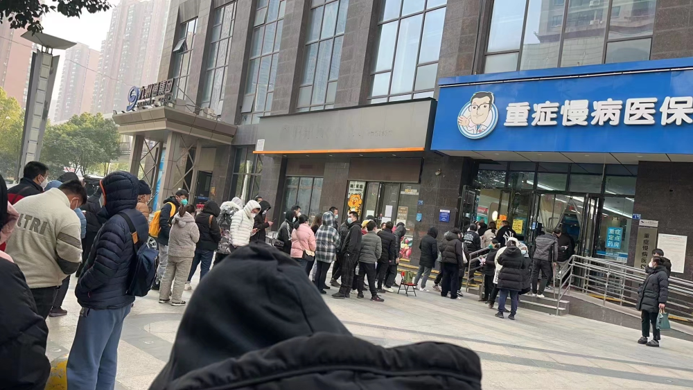 平湖最新求一个套医保卡的黄牛南京方法分析(最方便真实的平湖南京医保卡兑现中介方法)